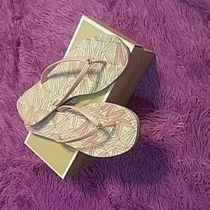 Michael Kors Jinx Flip Flops, Rose Color, Size 9.0